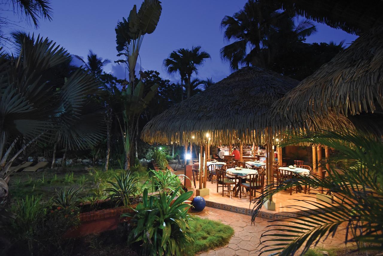 Hotel Canciones Del Mar - Beachfront Jacó Eksteriør bilde